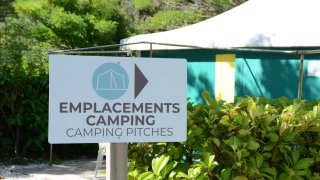 Directionnel emplacement camping
