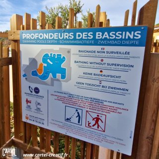 Panneau profondeur des bassins piscine camping cartel creatif